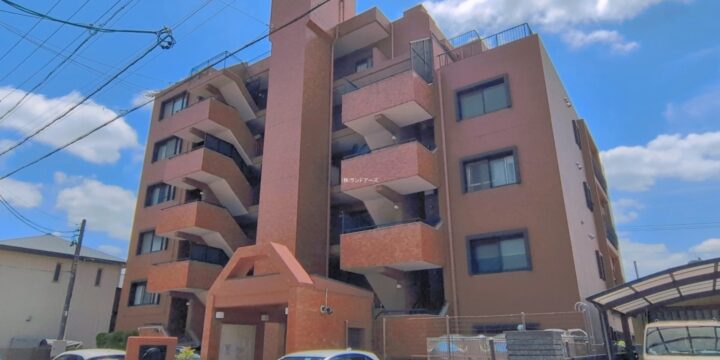 三旺マンション高蔵寺 1