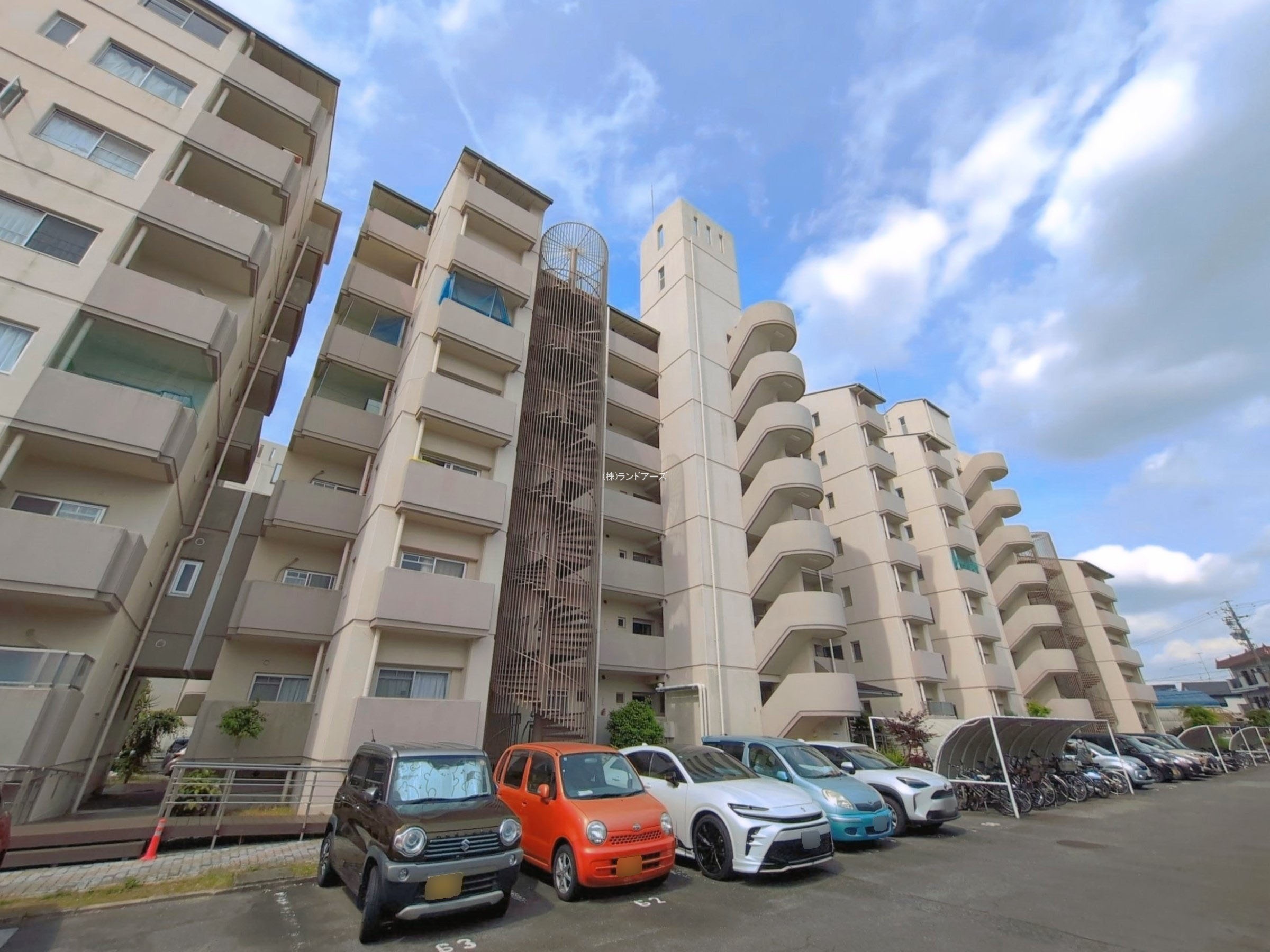 ナビライフ豊明マンション1番館B棟 1 - 株式会社ランドアーズ|名古屋の一戸建て(建売・中古戸建)・中古マンション・賃貸管理・不動産売却 ナビライフ豊明マンション1番館B棟 1