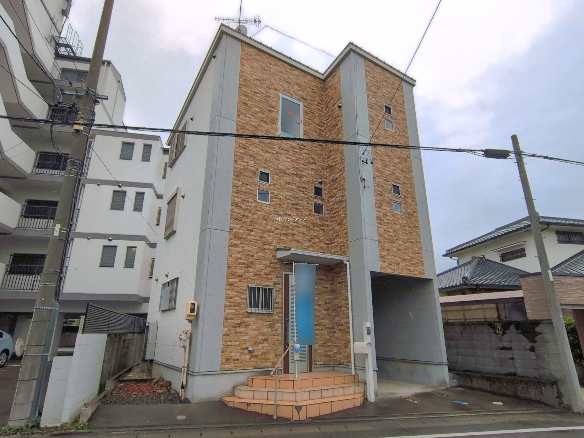 春日井市中新町1丁目 1