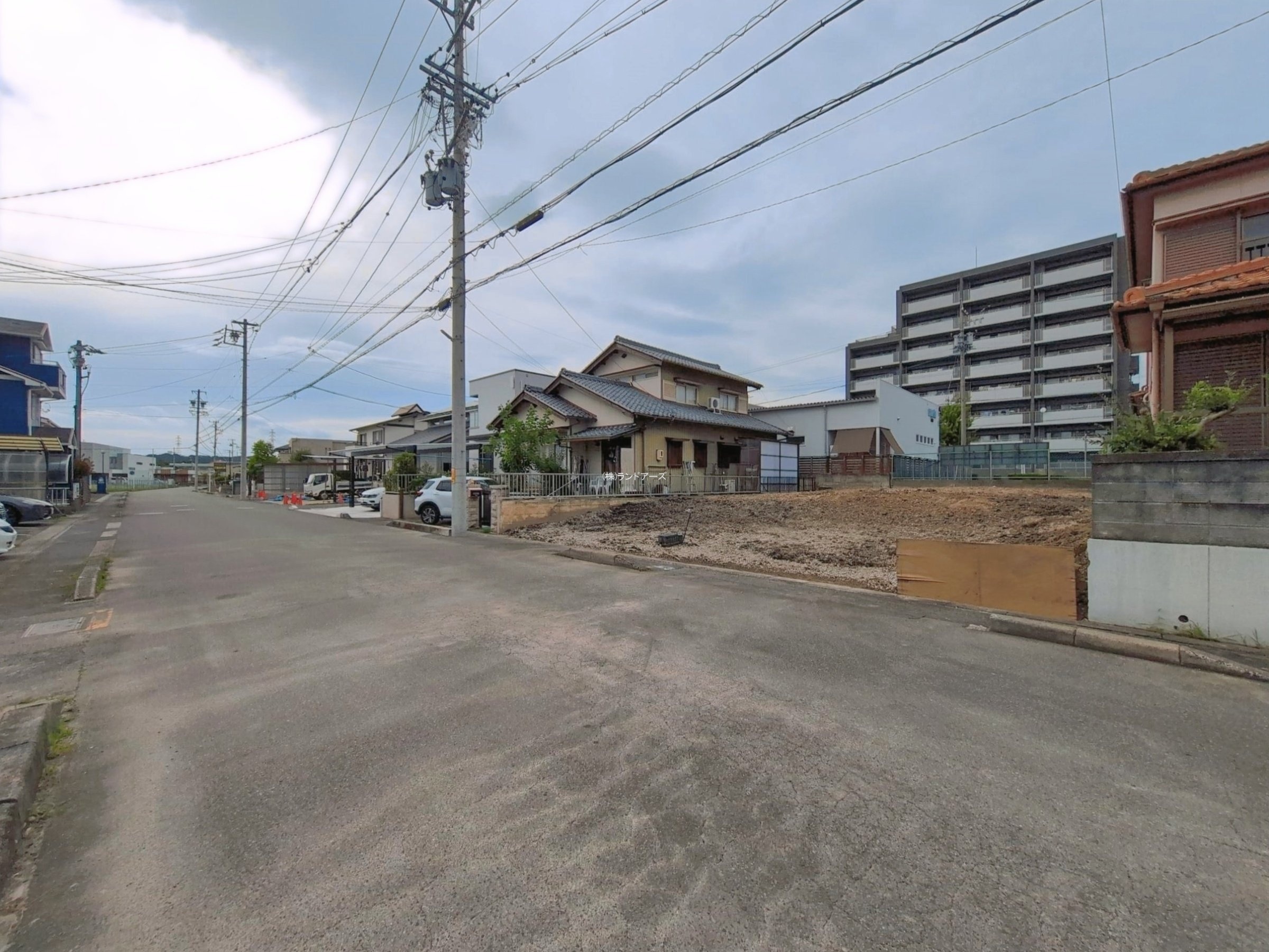 春日井市白山町6丁目(戸建)02 1 - 株式会社ランドアーズ|名古屋の一戸建て(建売・中古戸建)・中古マンション・賃貸管理・不動産売却 春日井市白山町6丁目(戸建)02 1