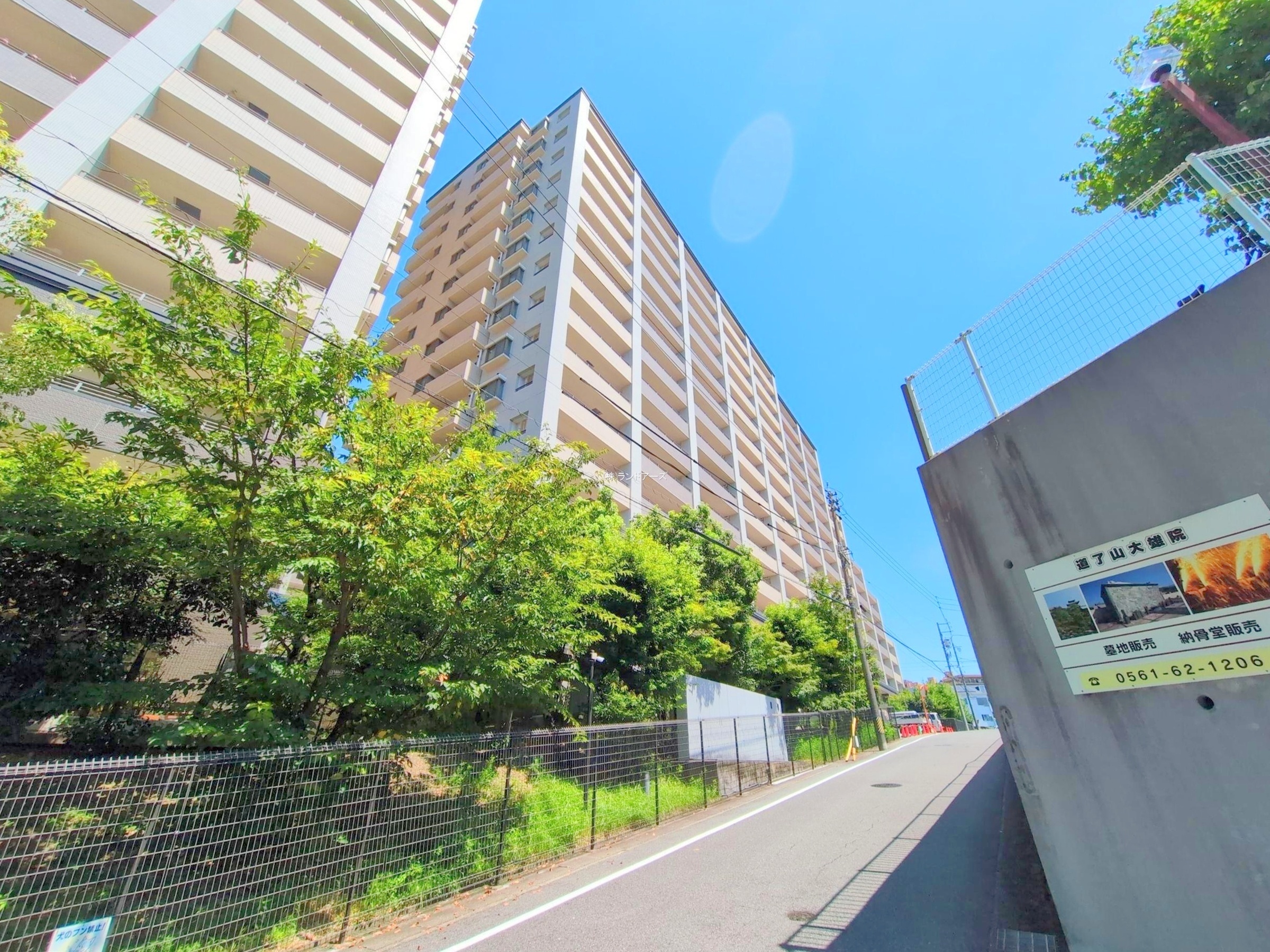 ザ・シーズンズD棟 1 - 株式会社ランドアーズ|名古屋の一戸建て(建売・中古戸建)・中古マンション・賃貸管理・不動産売却 ザ・シーズンズD棟 1