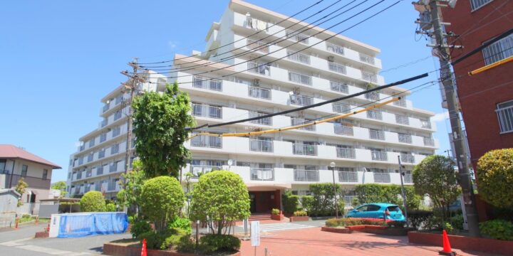 コープ野村半田弐号棟 1