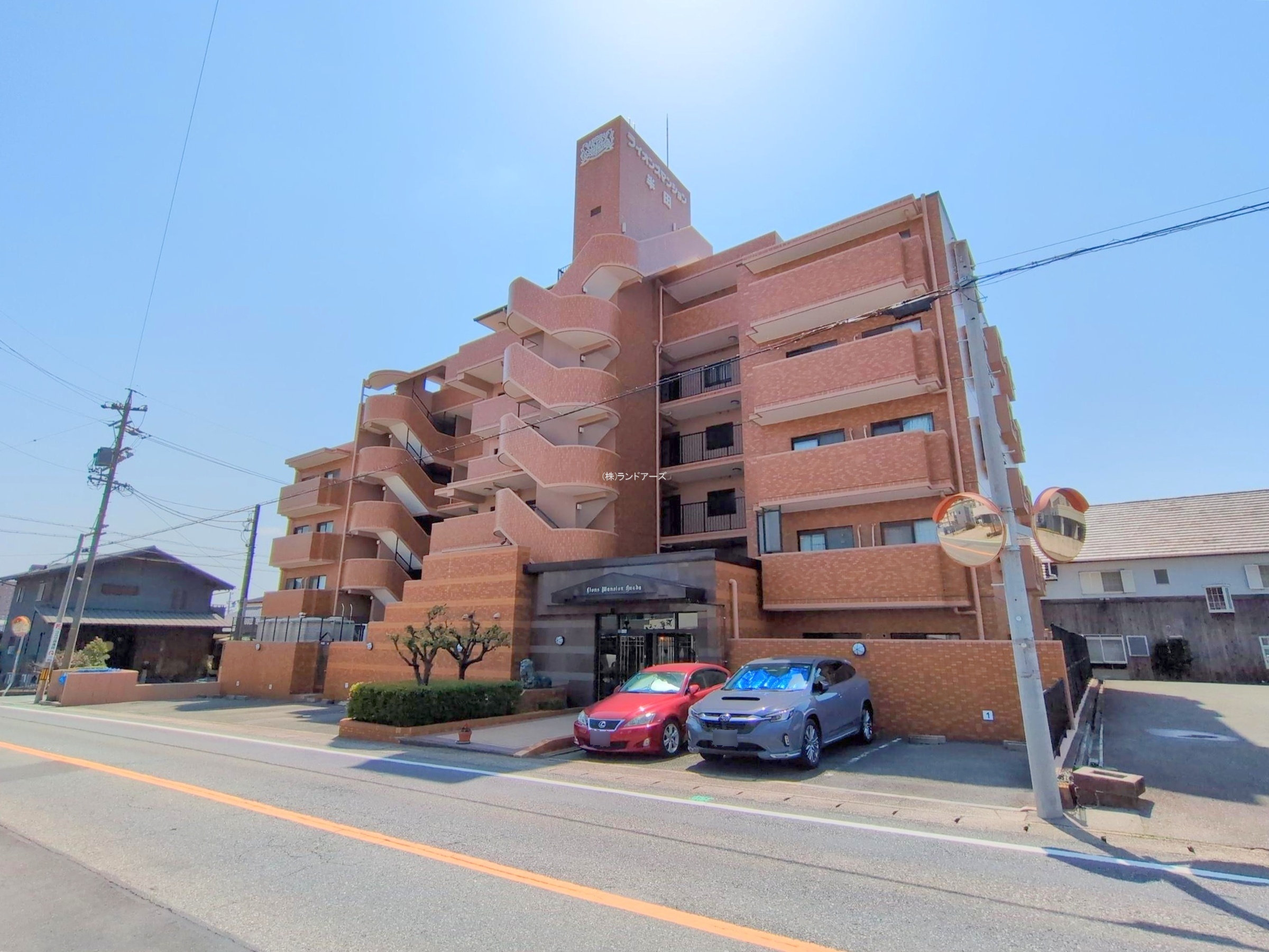 ライオンズマンション半田 1 - 株式会社ランドアーズ|名古屋の一戸建て(建売・中古戸建)・中古マンション・賃貸管理・不動産売却 ライオンズマンション半田 1