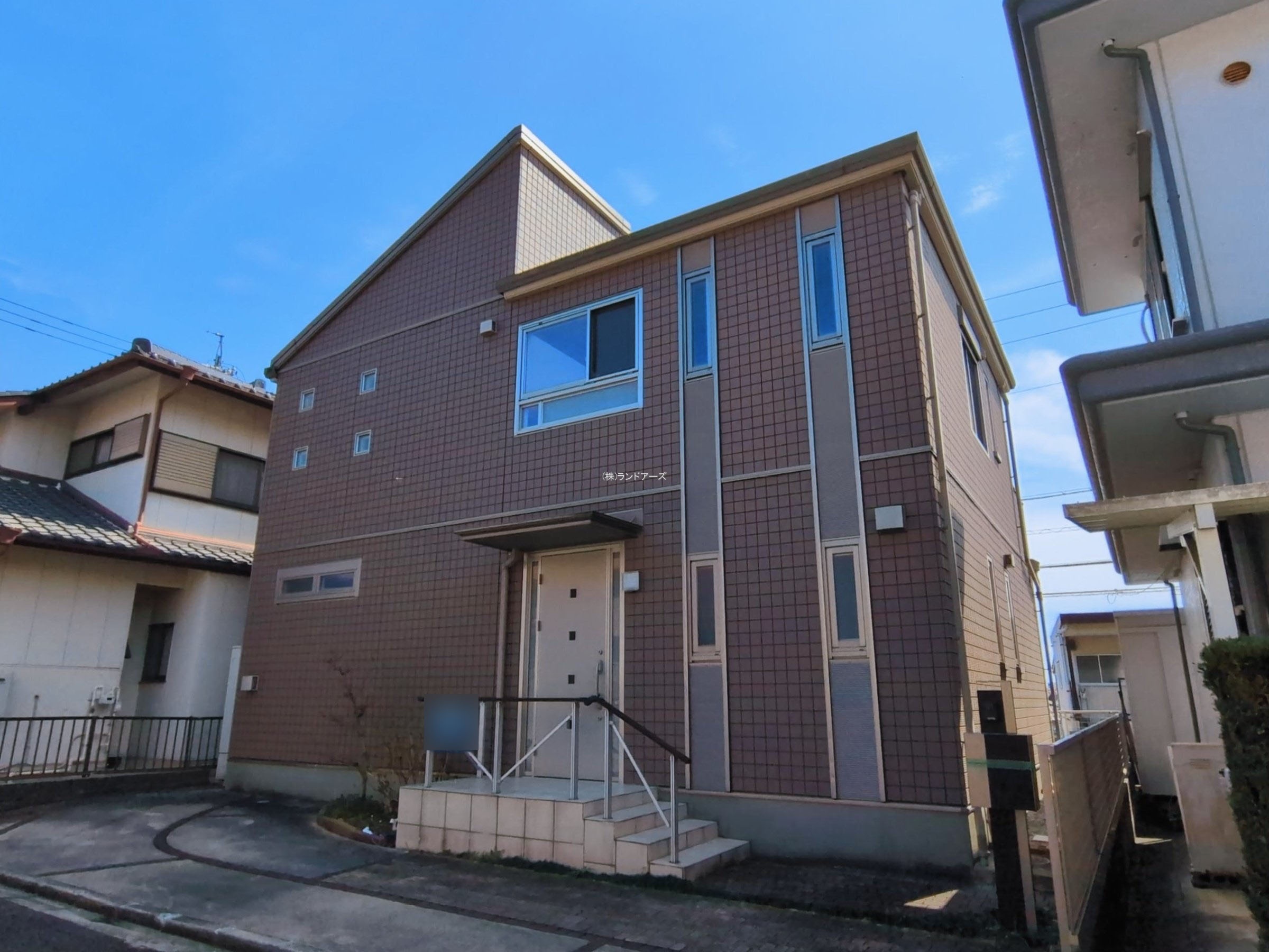 瀬戸市水無瀬町 1 - 株式会社ランドアーズ|名古屋の一戸建て(建売・中古戸建)・中古マンション・賃貸管理・不動産売却 瀬戸市水無瀬町 1