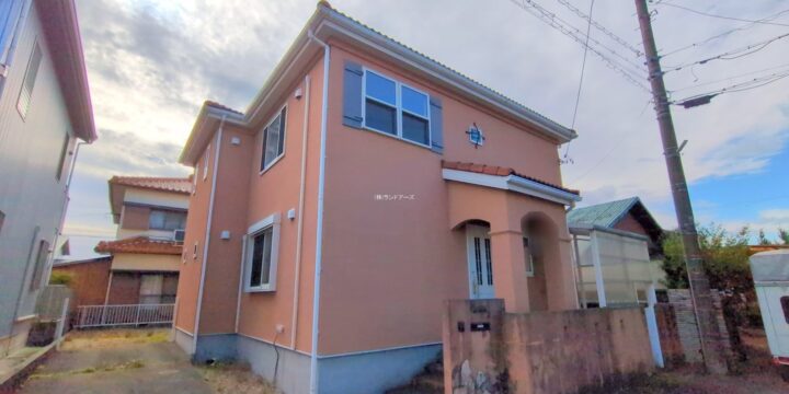 稲沢市平和町西光坊大門南 1
