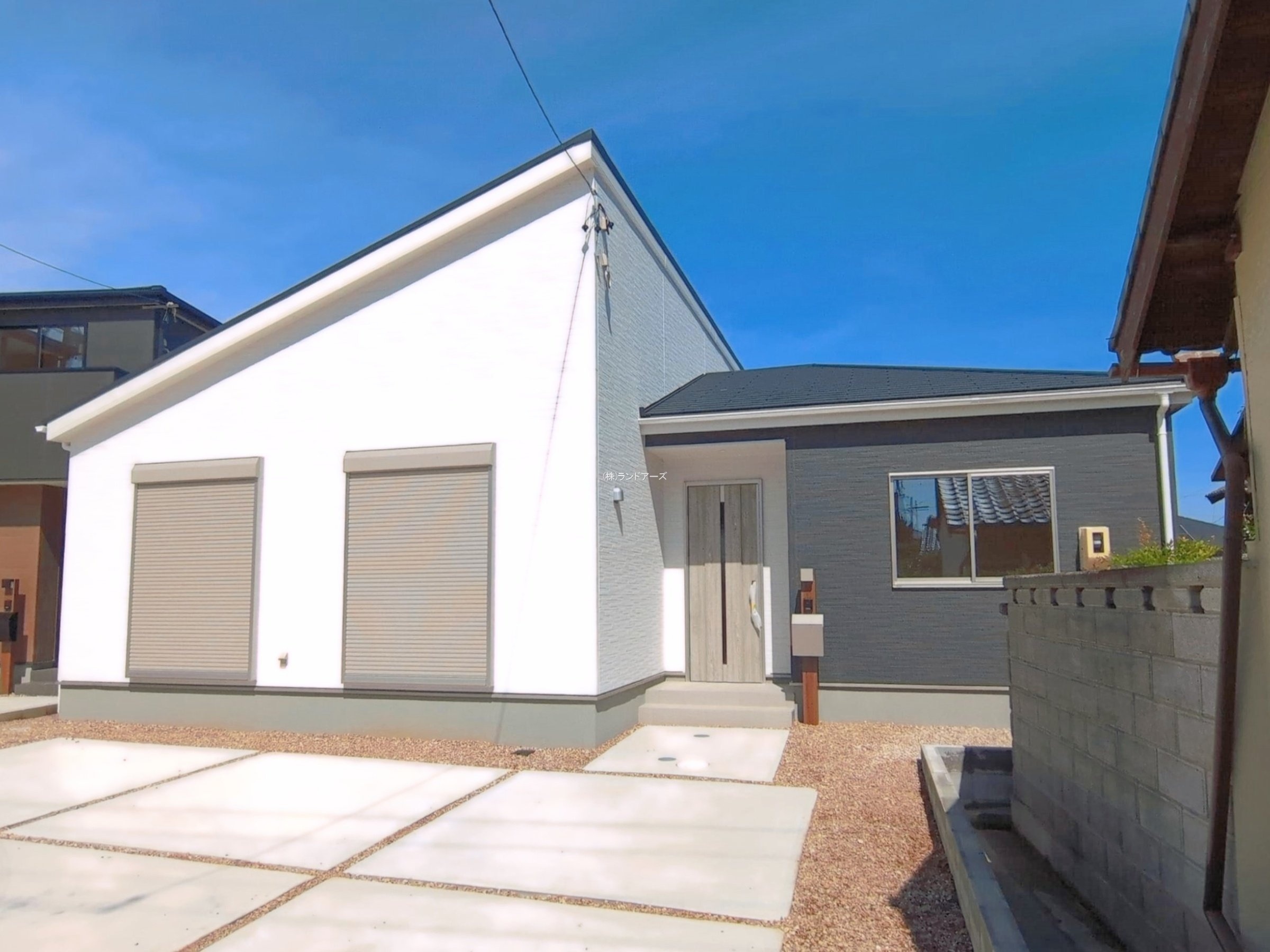知多市金沢字郷中(戸建)01 1 - 株式会社ランドアーズ|名古屋の一戸建て(建売・中古戸建)・中古マンション・賃貸管理・不動産売却 知多市金沢字郷中(戸建)01 1