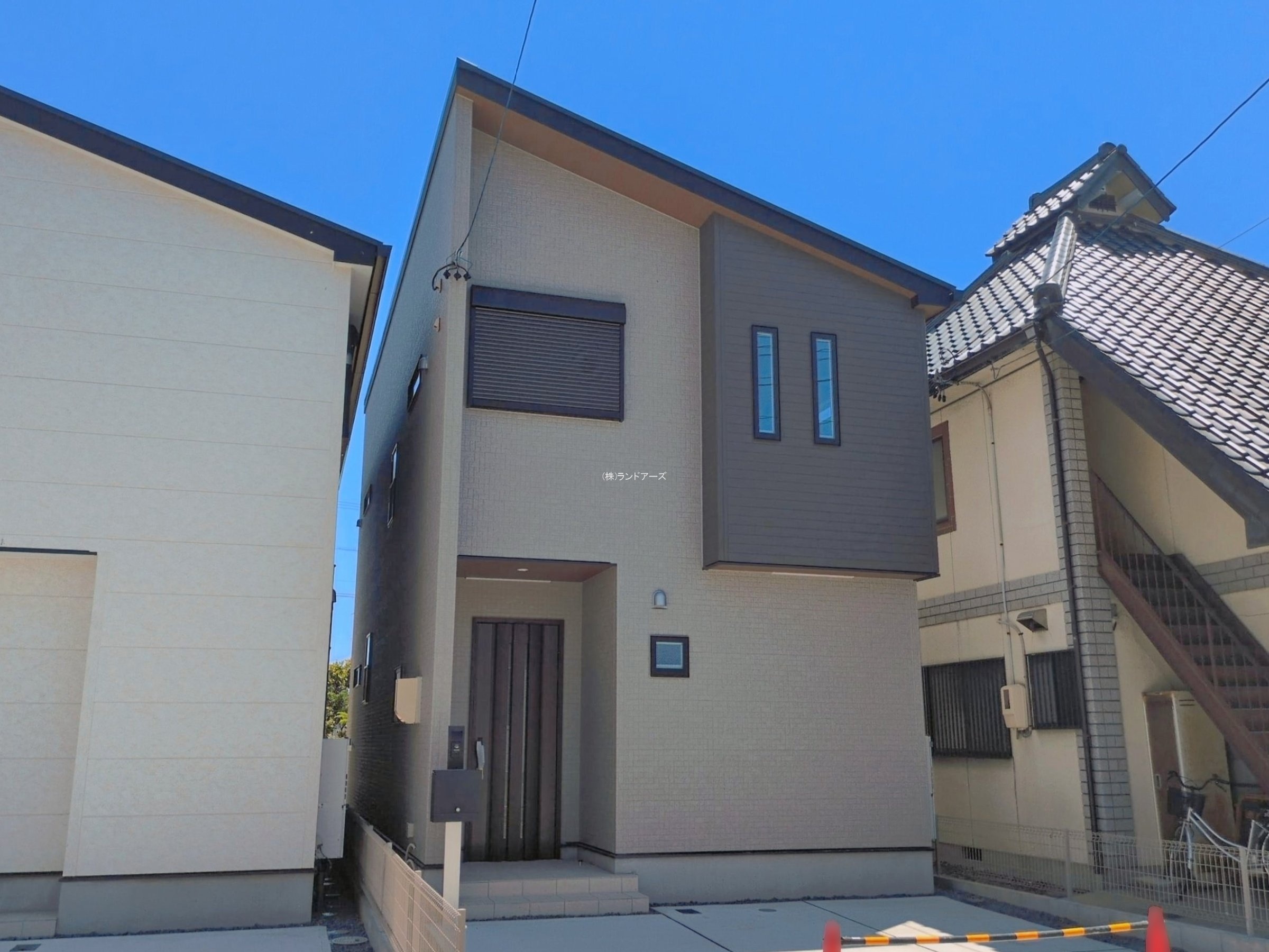 小牧市小牧2丁目(戸建)01 1 - 株式会社ランドアーズ|名古屋の一戸建て(建売・中古戸建)・中古マンション・賃貸管理・不動産売却 小牧市小牧2丁目(戸建)01 1