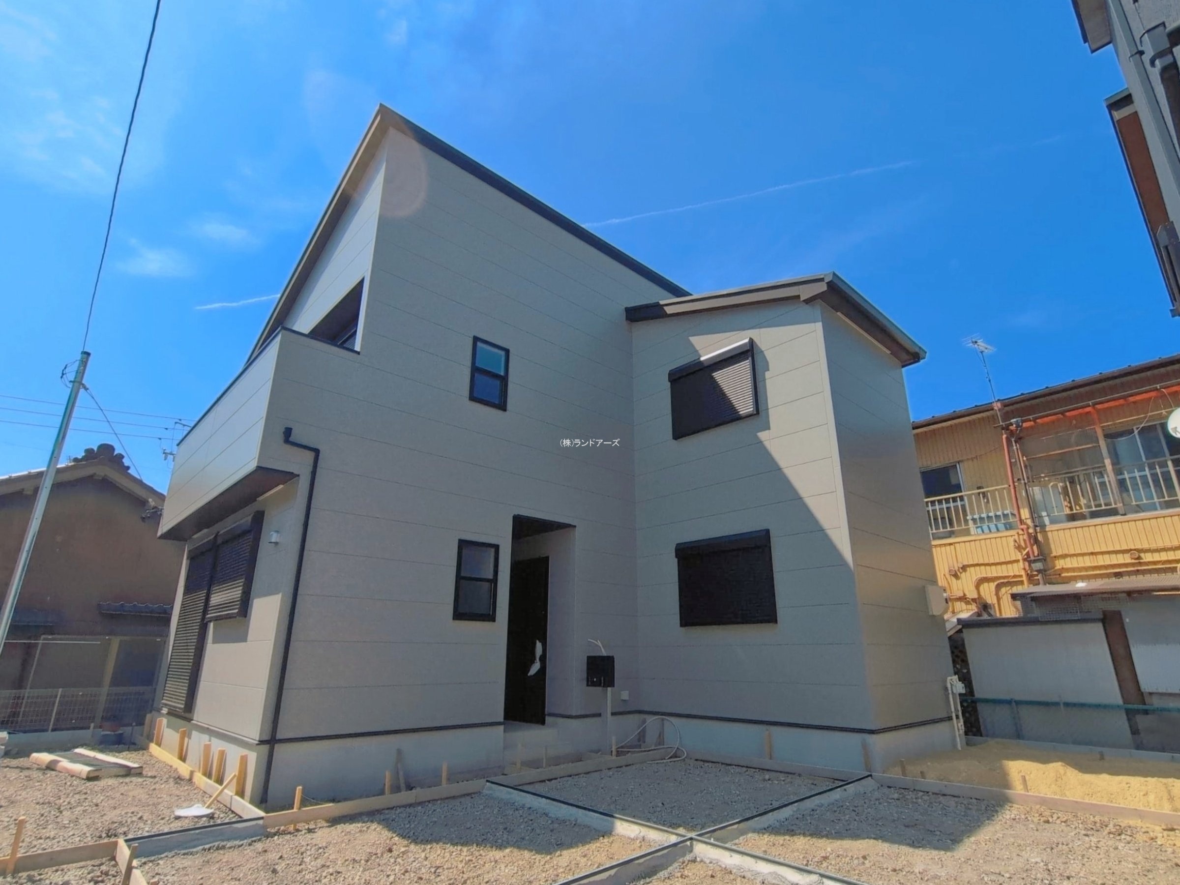 小牧市中央3丁目(戸建)03 1 - 株式会社ランドアーズ|名古屋の一戸建て(建売・中古戸建)・中古マンション・賃貸管理・不動産売却 小牧市中央3丁目(戸建)03 1
