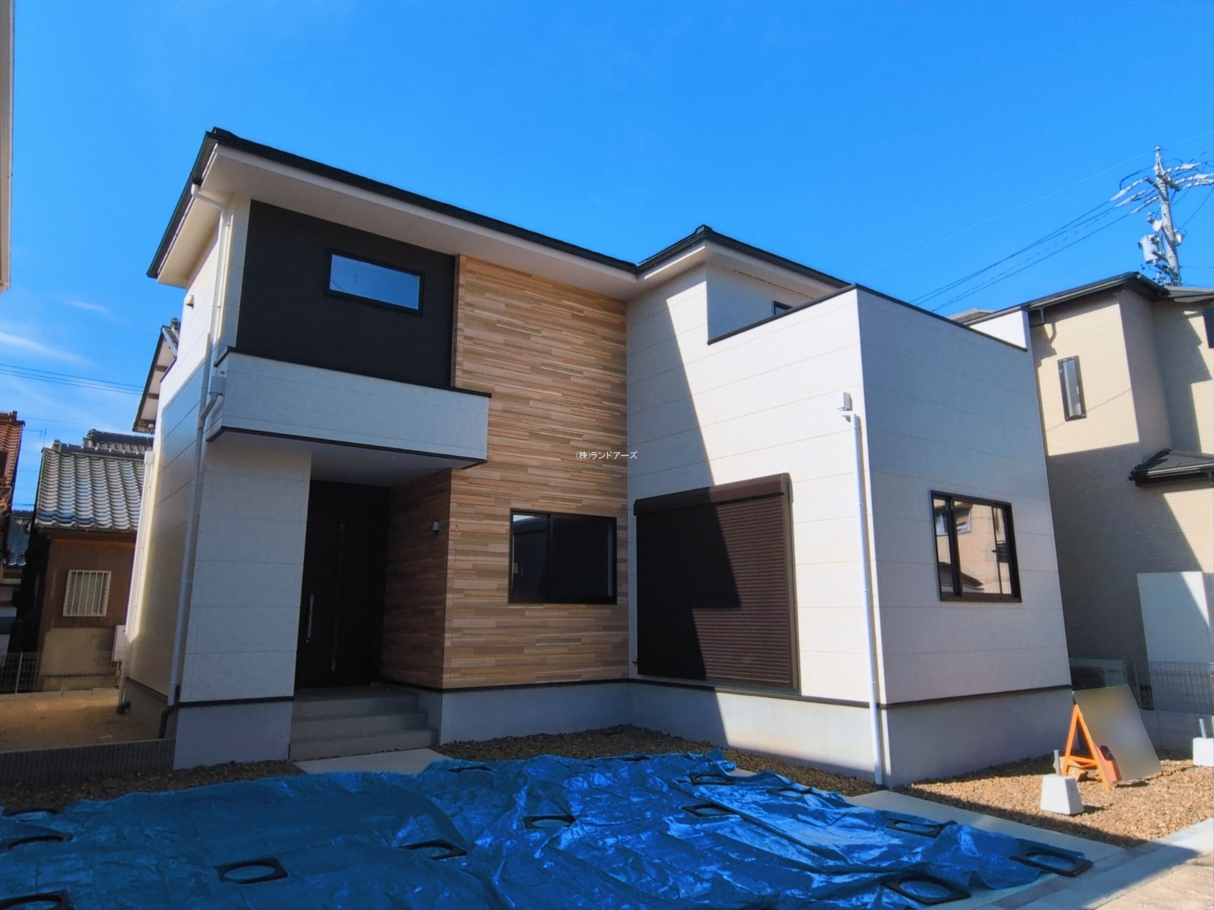 愛西市北一色町証文(戸建)01 1 - 株式会社ランドアーズ|名古屋の一戸建て(建売・中古戸建)・中古マンション・賃貸管理・不動産売却 愛西市北一色町証文(戸建)01 1