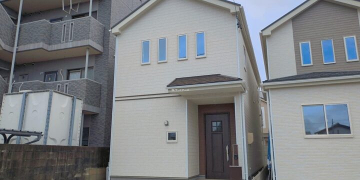 丹羽郡大口町余野2丁目（戸建）B 1
