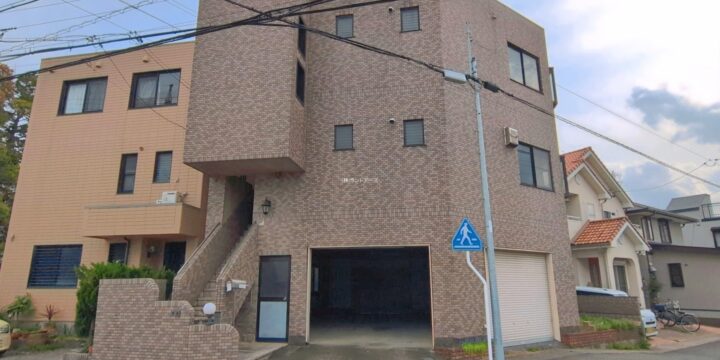小牧市田県町 1