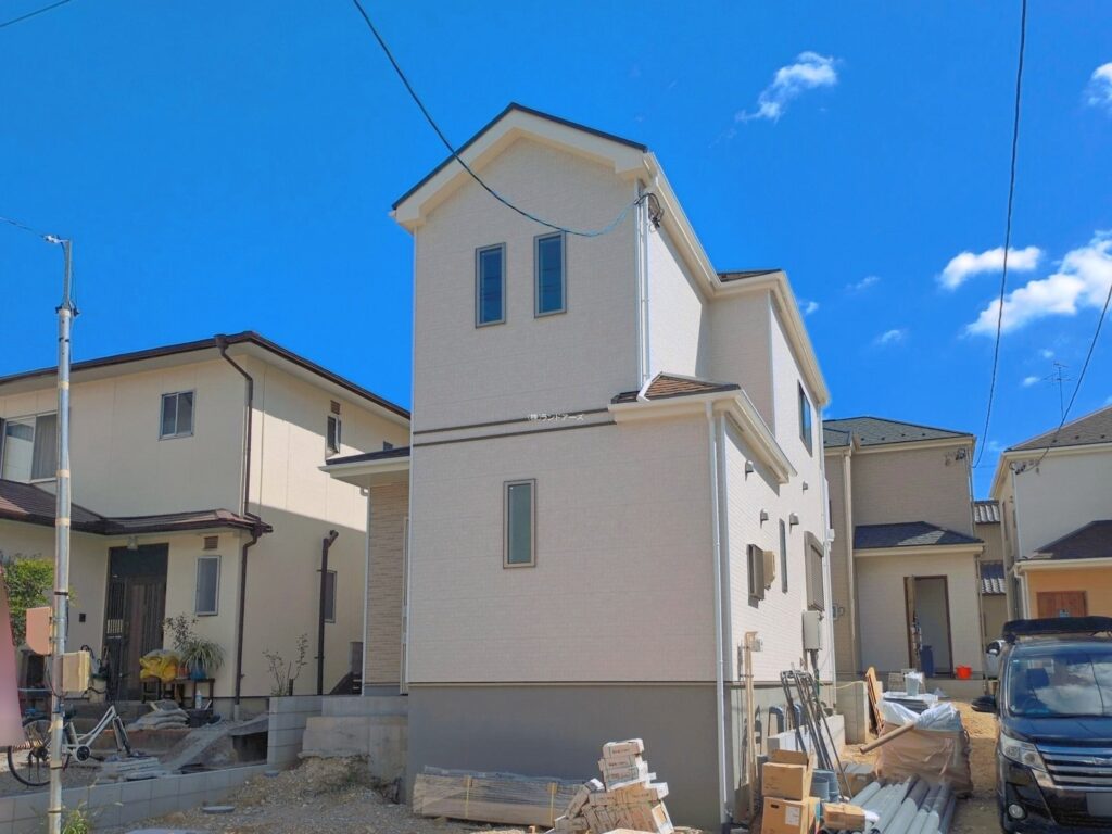 瀬戸市東吉田町(戸建)E 1