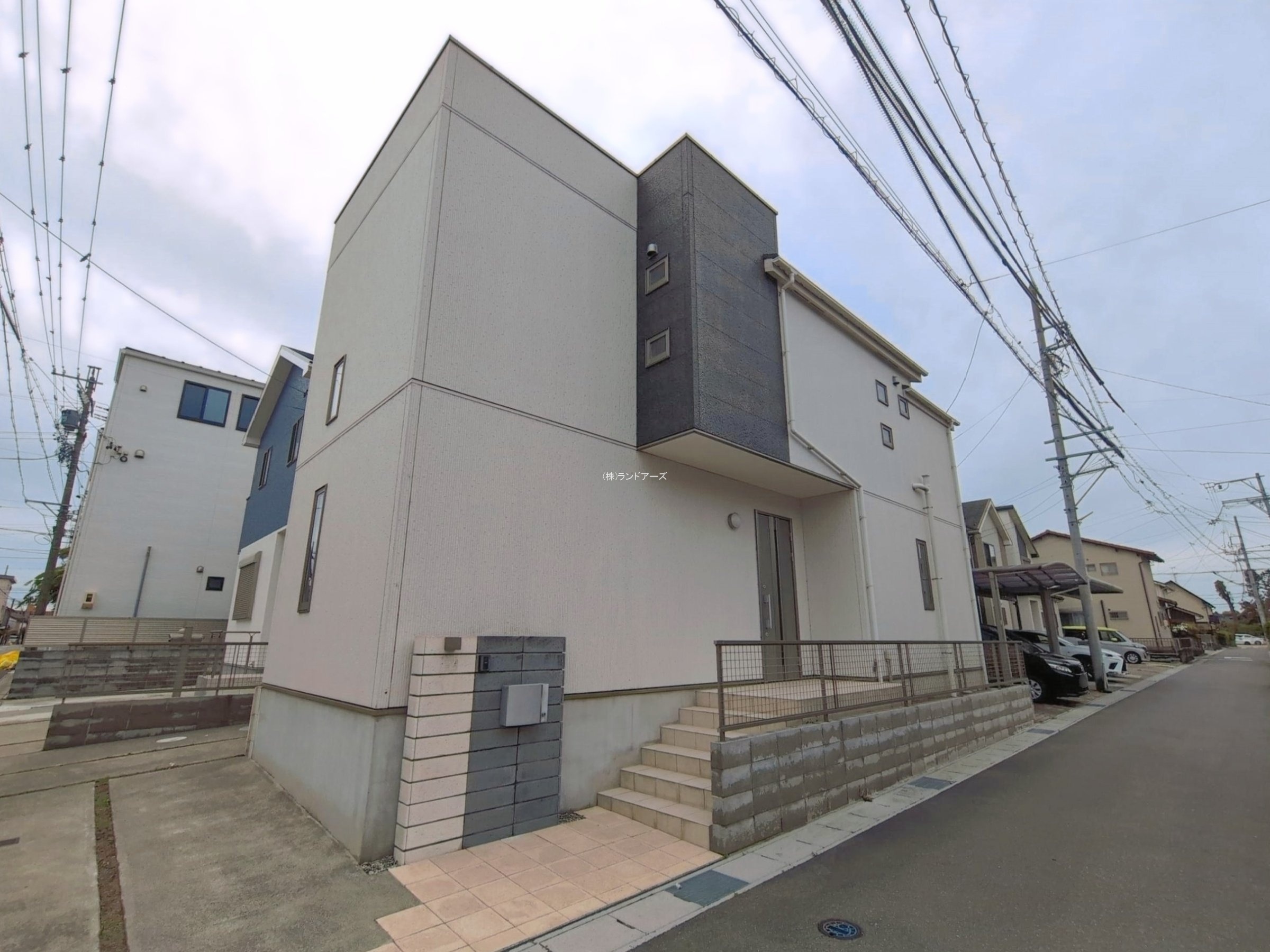 稲沢市稲沢町北山 1 - 株式会社ランドアーズ|名古屋の一戸建て(建売・中古戸建)・中古マンション・賃貸管理・不動産売却 稲沢市稲沢町北山 1
