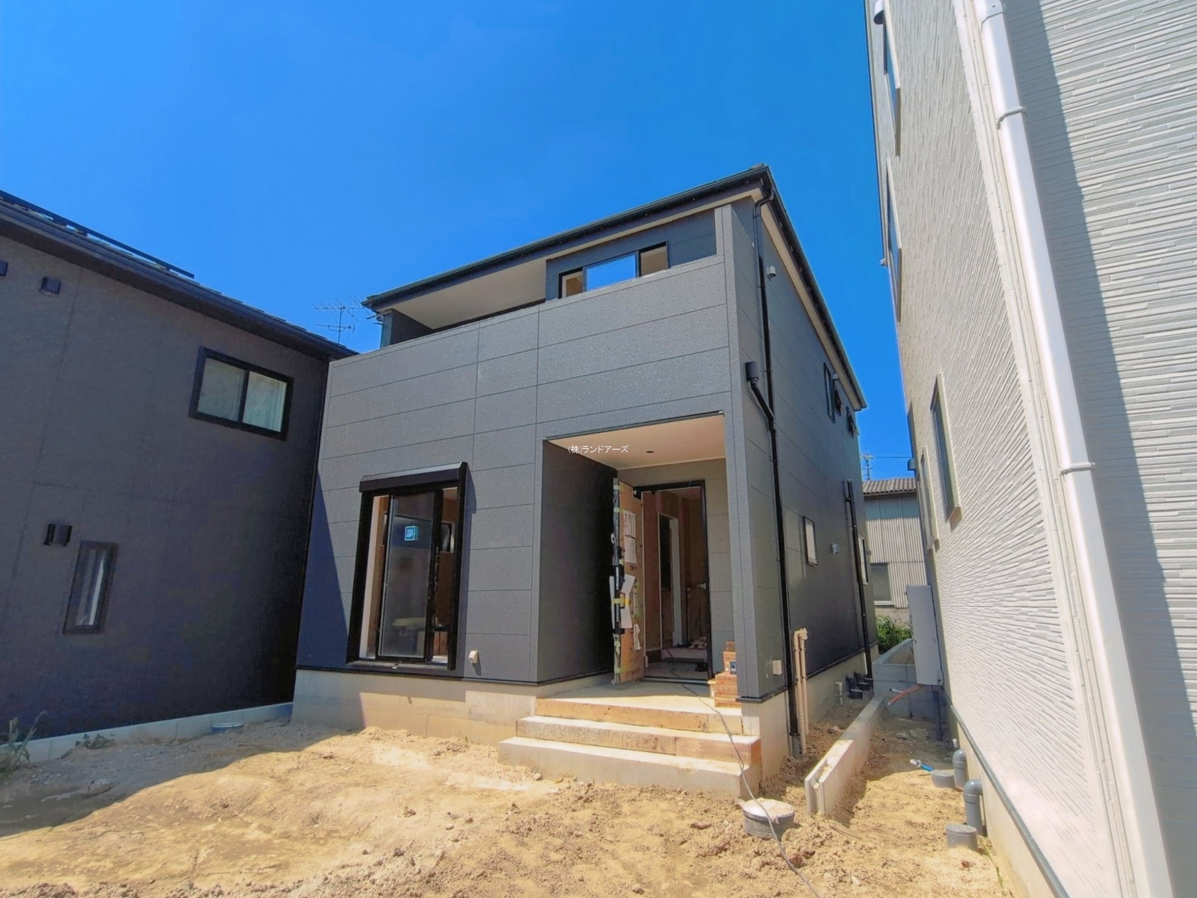 瀬戸市今林町(戸建)03 1 - 株式会社ランドアーズ|名古屋の一戸建て(建売・中古戸建)・中古マンション・賃貸管理・不動産売却 瀬戸市今林町(戸建)03 1