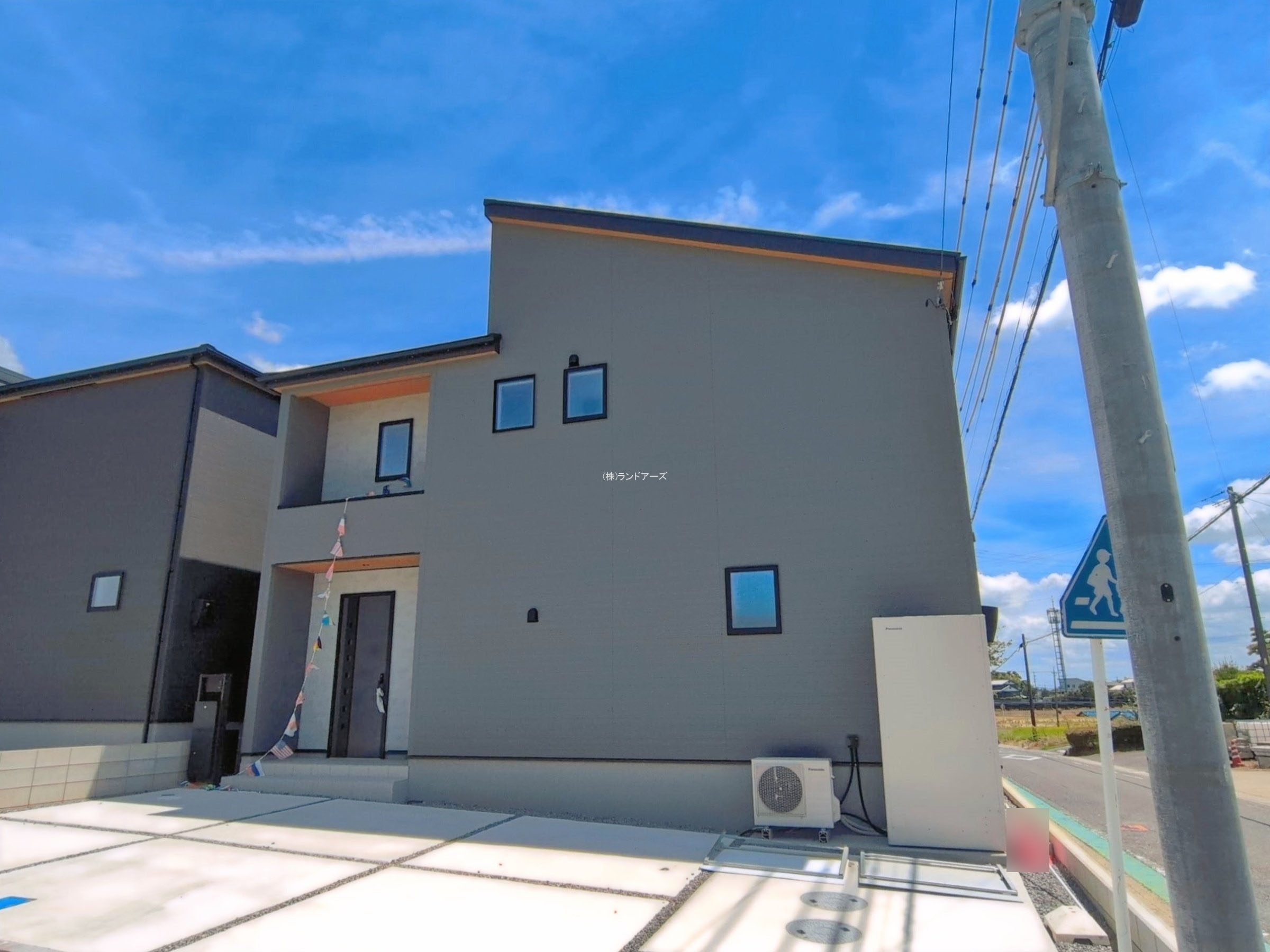 豊田市本町高根(戸建)01 1 - 株式会社ランドアーズ|名古屋の一戸建て(建売・中古戸建)・中古マンション・賃貸管理・不動産売却 豊田市本町高根(戸建)01 1