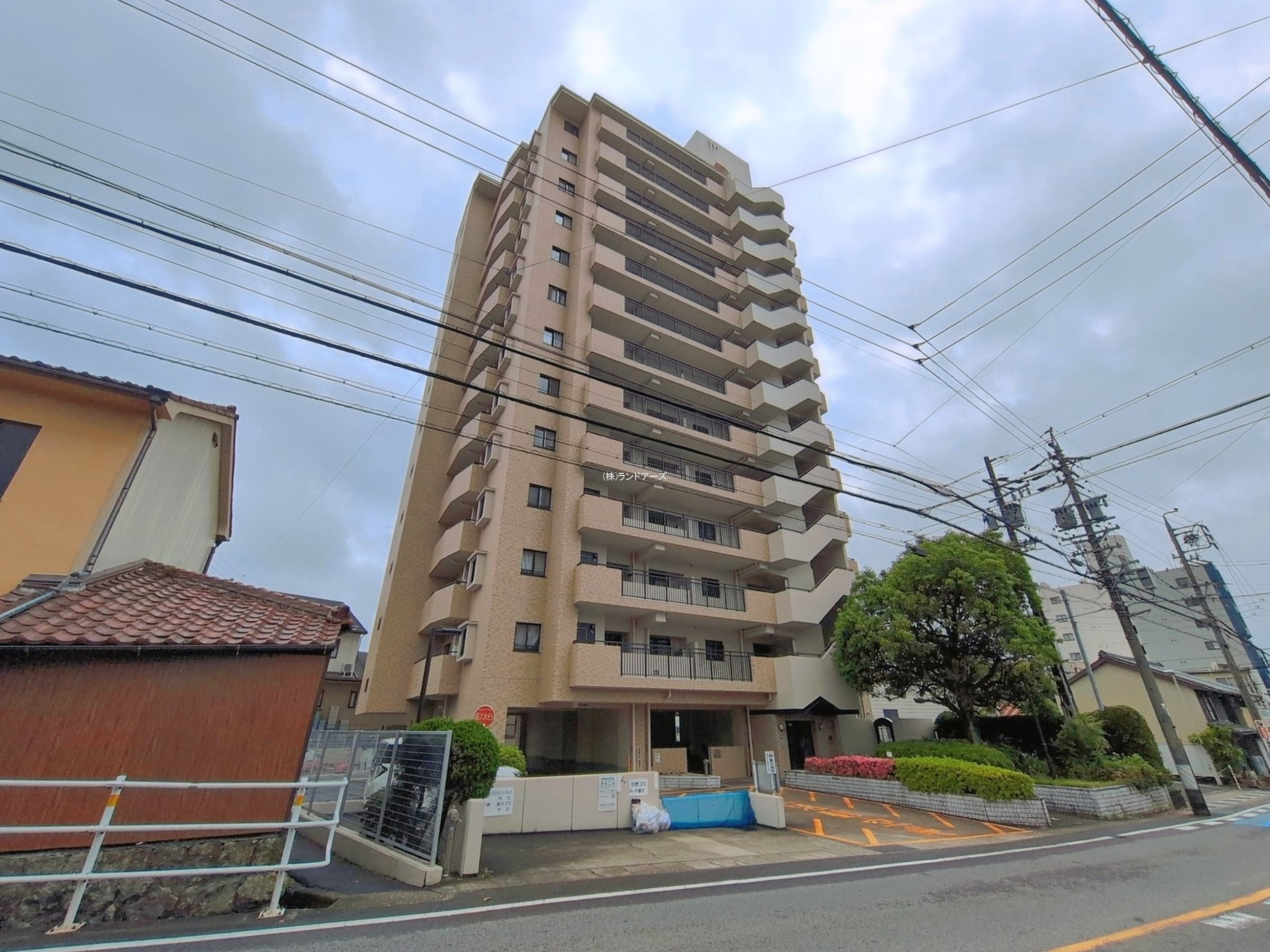 瀬戸西本町パークホームズ 1 - 株式会社ランドアーズ|名古屋の一戸建て(建売・中古戸建)・中古マンション・賃貸管理・不動産売却 瀬戸西本町パークホームズ 1