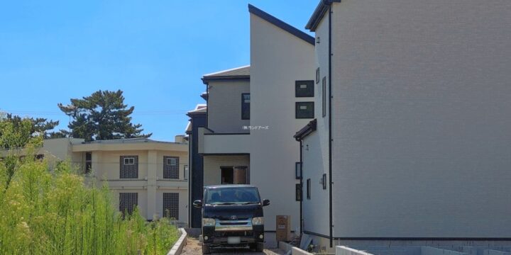 碧南市霞浦町2丁目（戸建）01 1