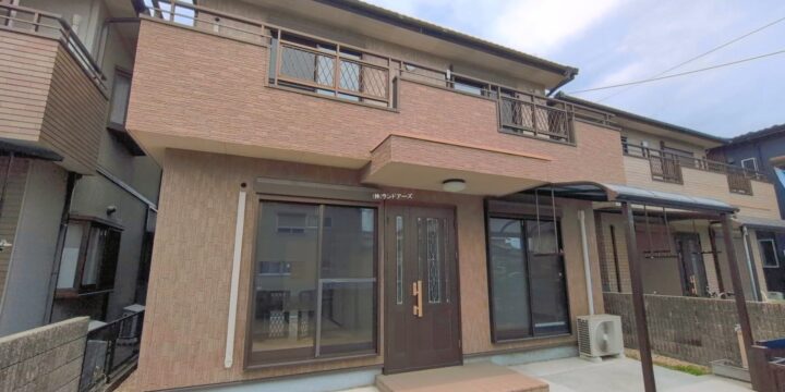 津島市中地町2丁目 1
