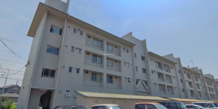 五番町住宅B棟 1
