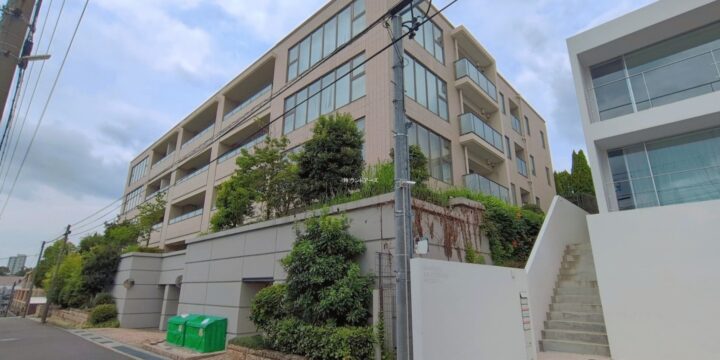 グランドメゾン日和町 1