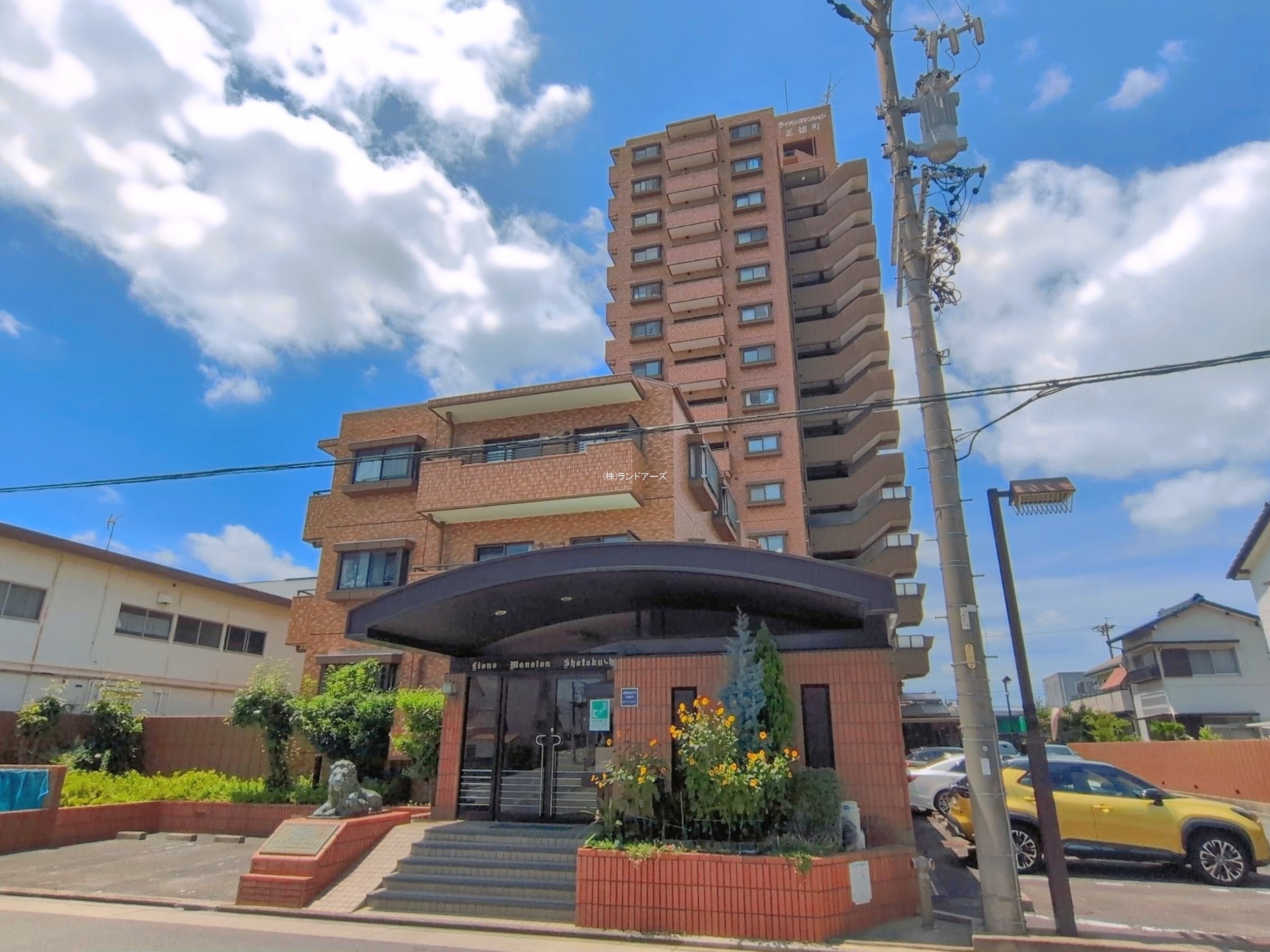 ライオンズマンション正徳町 1