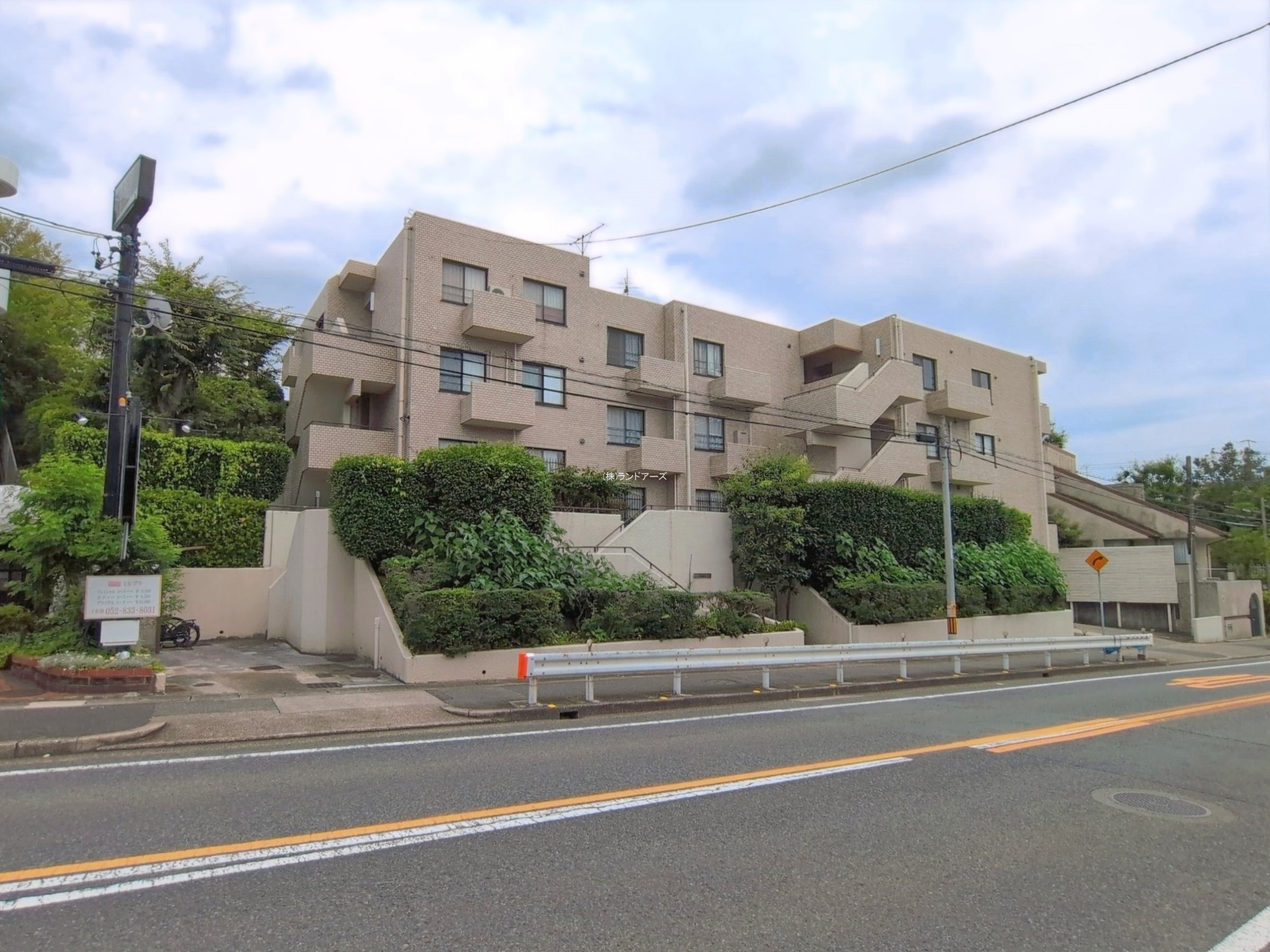 妙見町パークマンション 1