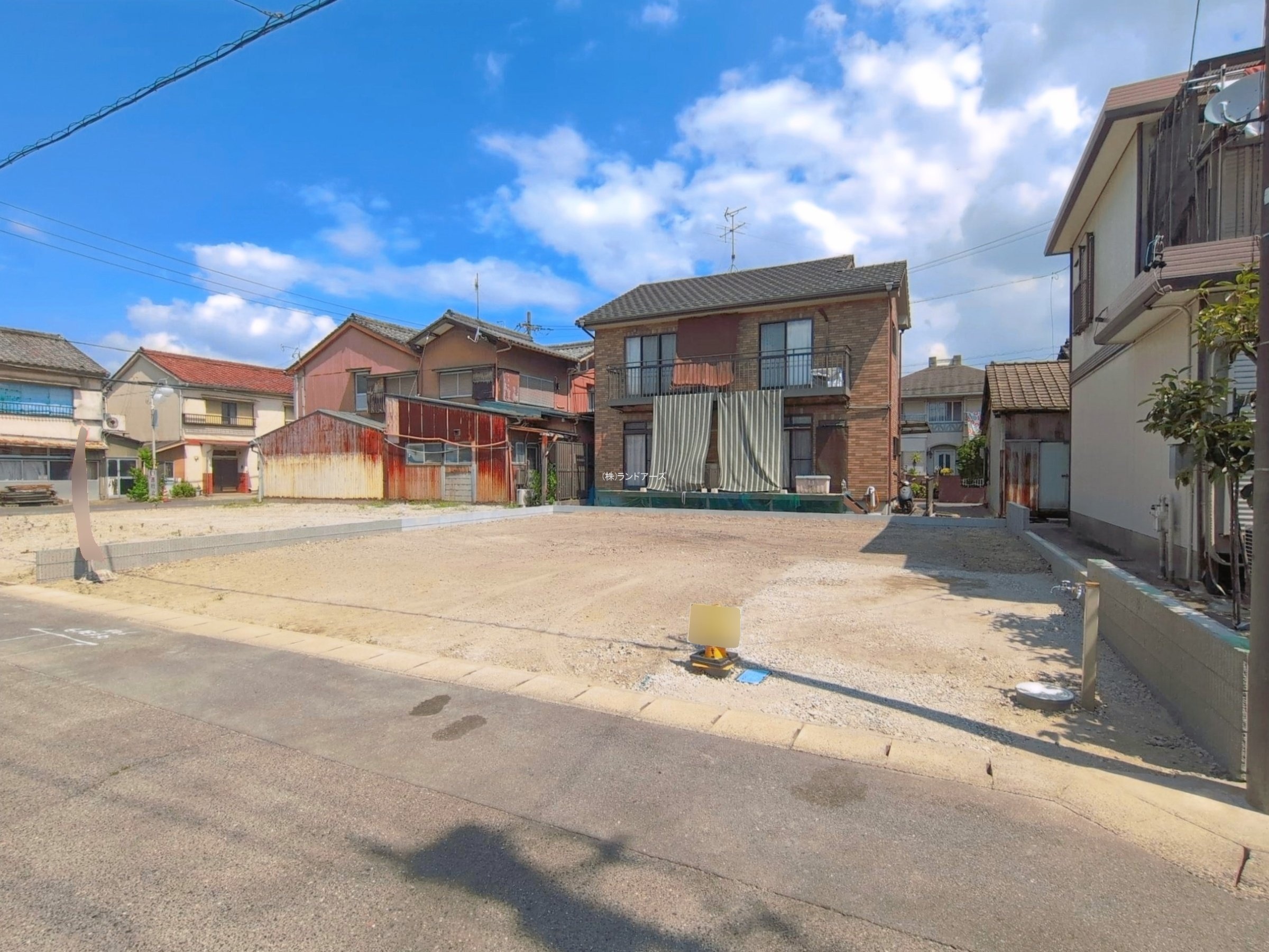稲沢市中之庄町行燈(戸建)01 1 - 株式会社ランドアーズ|名古屋の一戸建て(建売・中古戸建)・中古マンション・賃貸管理・不動産売却 稲沢市中之庄町行燈(戸建)01 1
