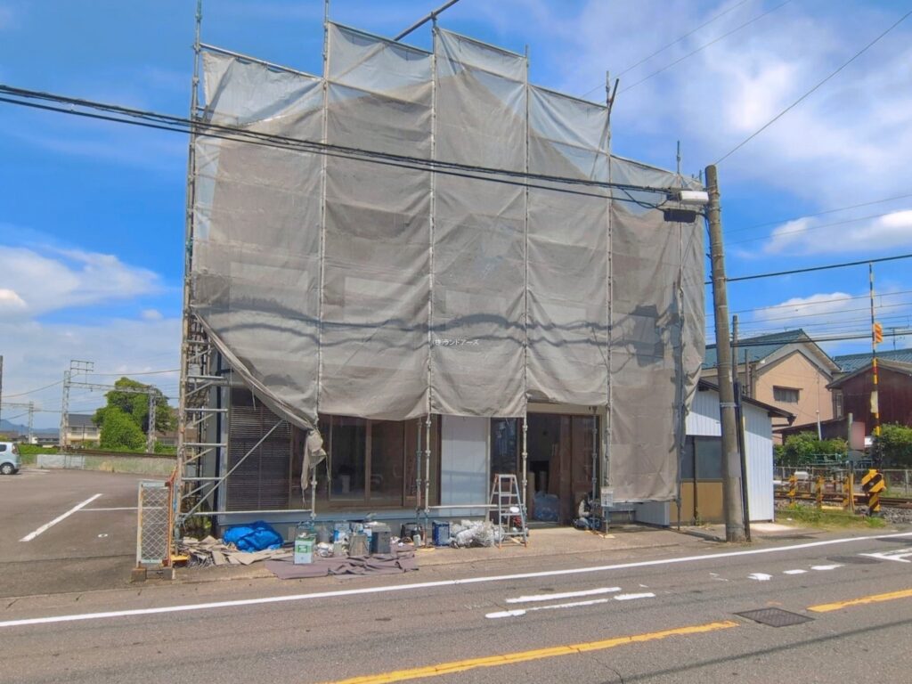 一宮市木曽川町黒田字酉新田西ノ切 1