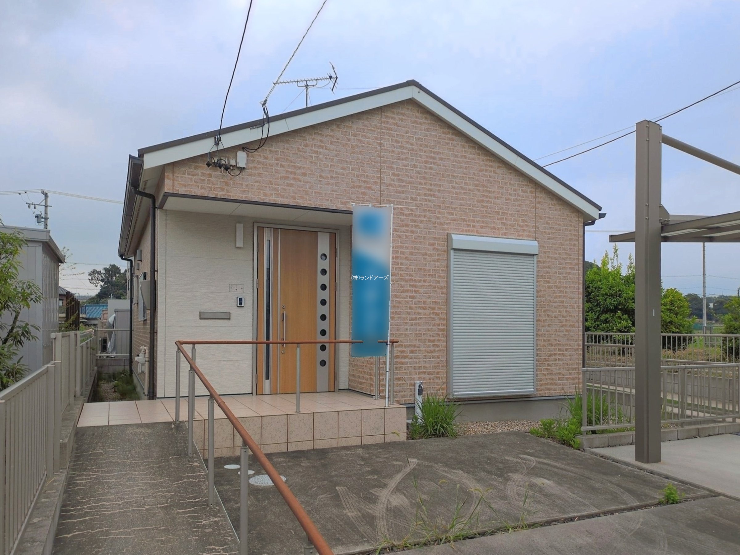 名古屋市緑区定納山2丁目 1 - 株式会社ランドアーズ|名古屋の一戸建て(建売・中古戸建)・中古マンション・賃貸管理・不動産売却 名古屋市緑区定納山2丁目 1