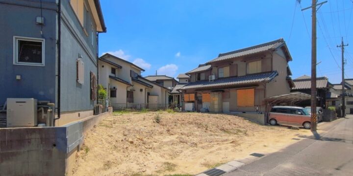 知多郡東浦町大字緒川字丸山（土地） 1