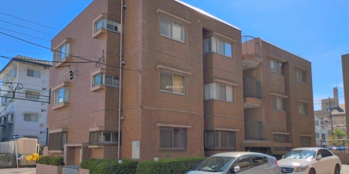 三旺マンション第2植田B棟 1