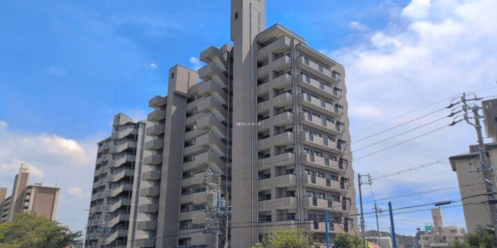 サンマンションアトレ植田南 1
