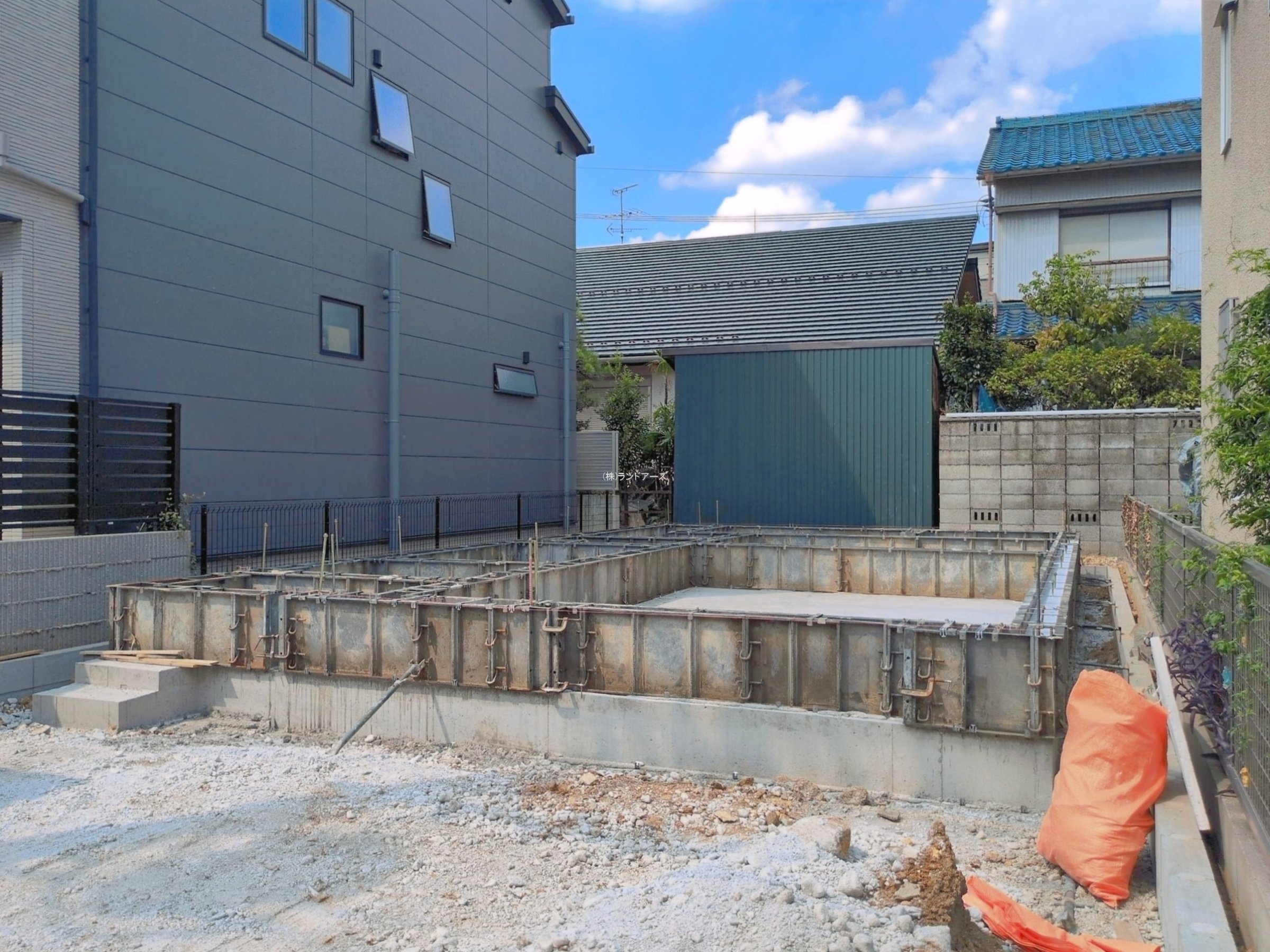 名古屋市千種区南明町3丁目(戸建)01 1 - 株式会社ランドアーズ|名古屋の一戸建て(建売・中古戸建)・中古マンション・賃貸管理・不動産売却 名古屋市千種区南明町3丁目(戸建)01 1