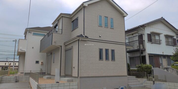 海部郡蟹江町源氏3丁目（戸建）B 1