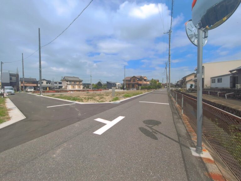 弥富市平島町西勘助（土地）13の外観写真