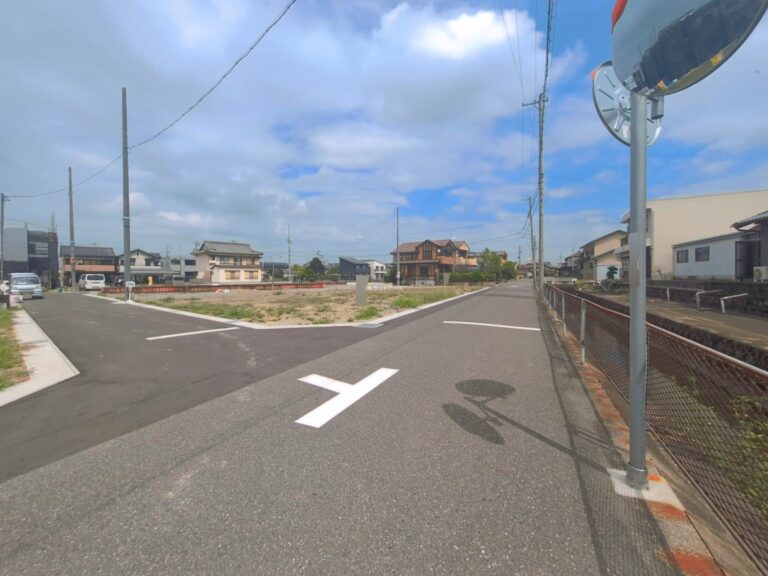 弥富市平島町西勘助（土地）14の外観写真