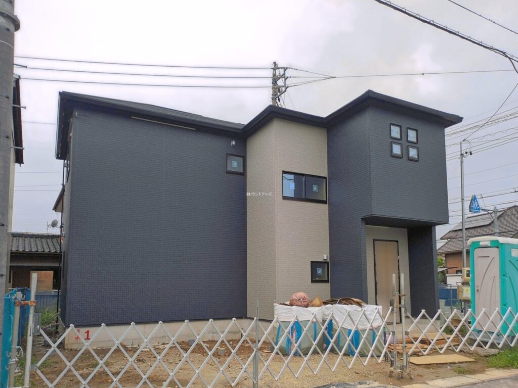 小牧市小木南3丁目(戸建) 1