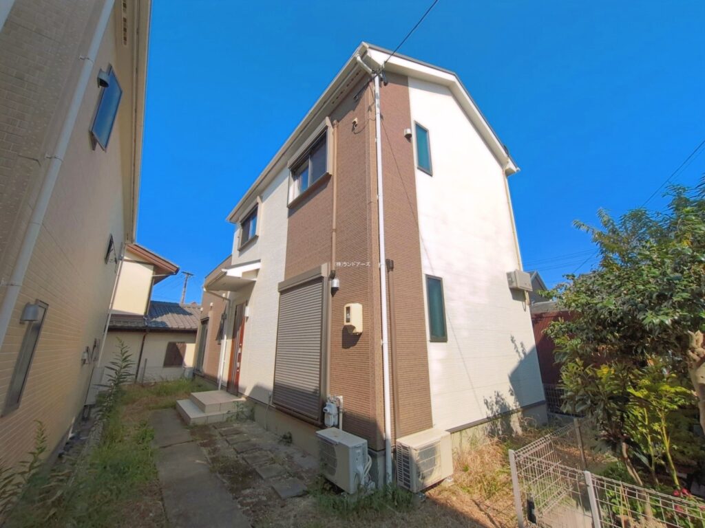 常滑市市場町4丁目 1