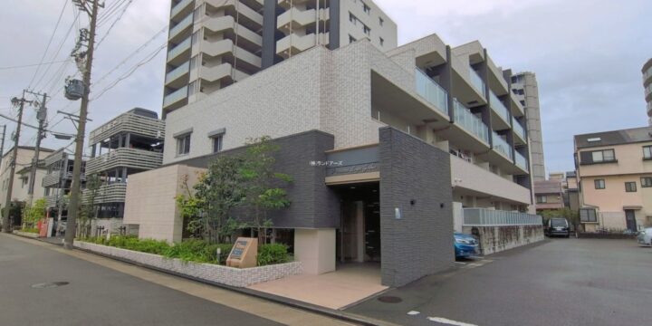 プレサンスロジェ浄心 1