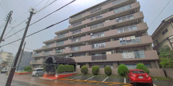 ユーハウス新瑞A棟 1
