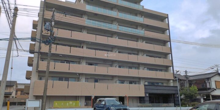 グラン・コート木曽川II 1