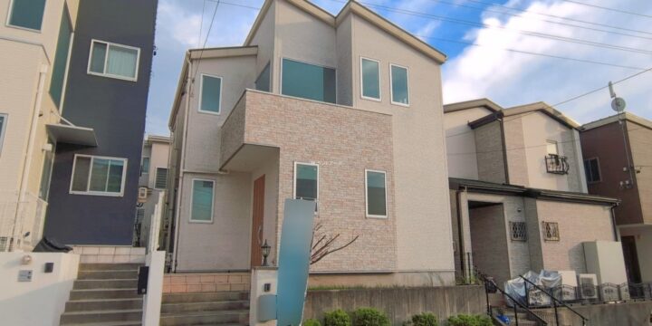 瀬戸市東長根町 1