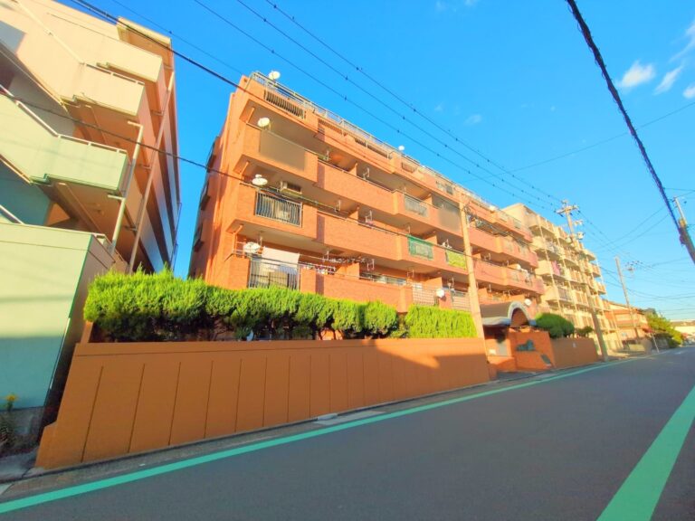 ライオンズマンション惟信町 1