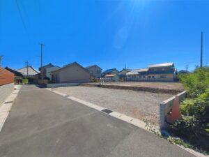 稲沢市平和町東城郷内(土地)B 1 - 株式会社ランドアーズ|名古屋の一戸建て(建売・中古戸建)・中古マンション・賃貸管理・不動産売却 稲沢市平和町東城郷内(土地)B 1