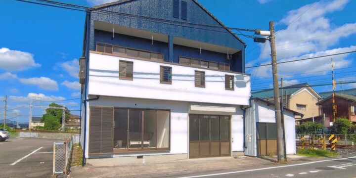 一宮市木曽川町黒田字酉新田西ノ切 1
