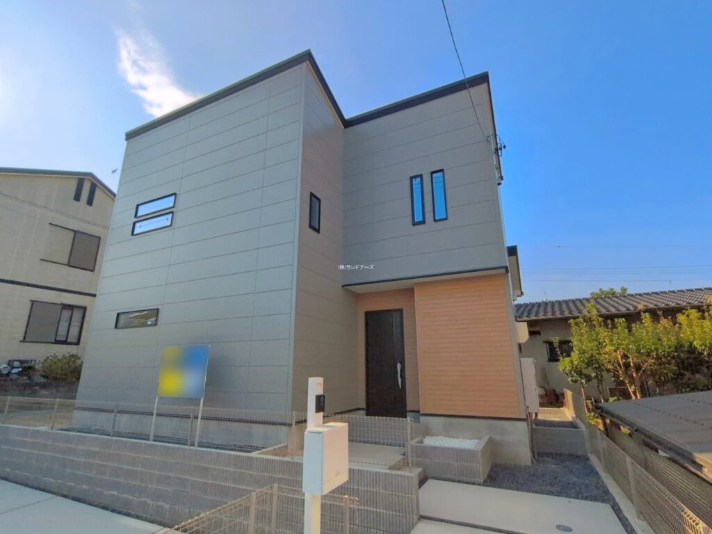 知多市南粕谷3丁目（戸建） 1