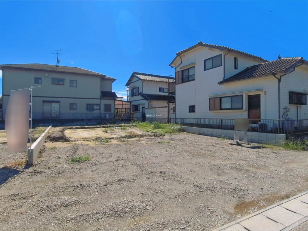 愛西市大野山町西之割(戸建)01 1