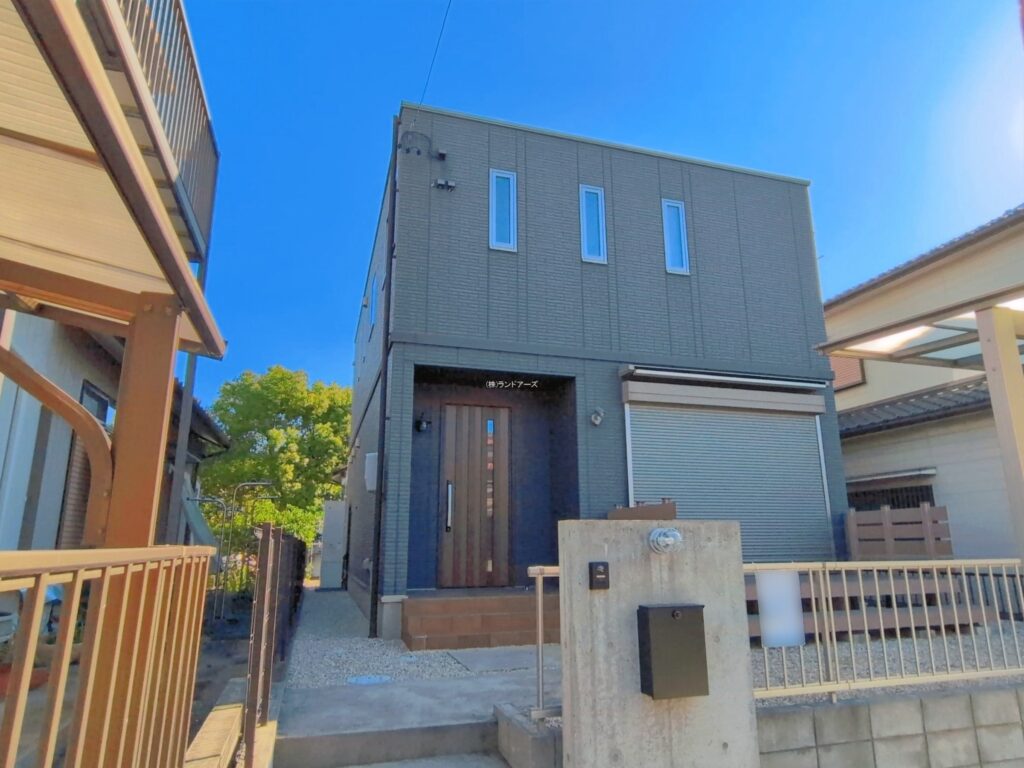 知多市にしの台2丁目 1